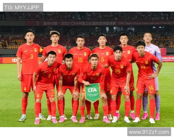 中国豪华足球明星队阵容揭晓引发球迷热议与期待